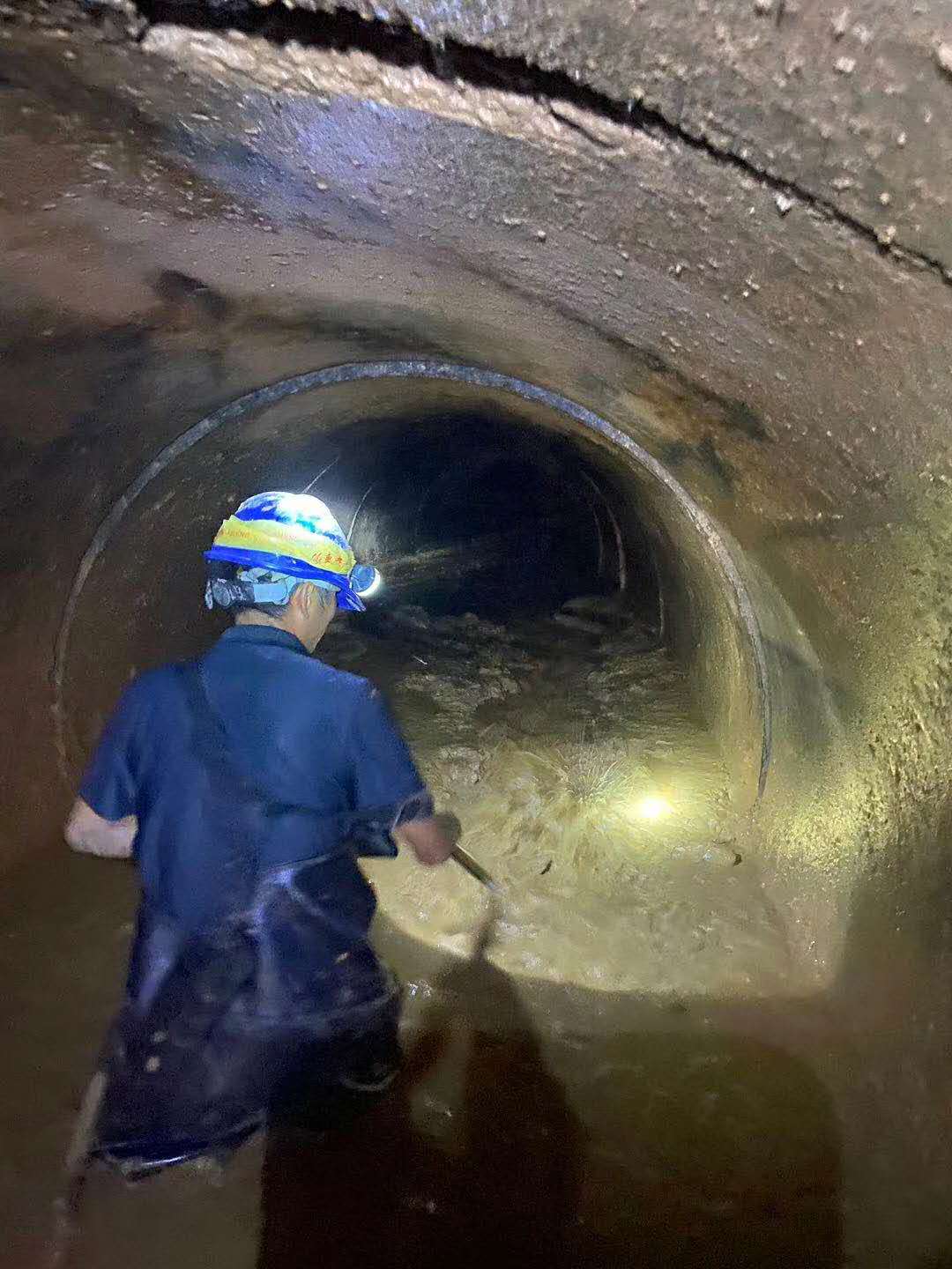 美兰管道清洗-管道疏通