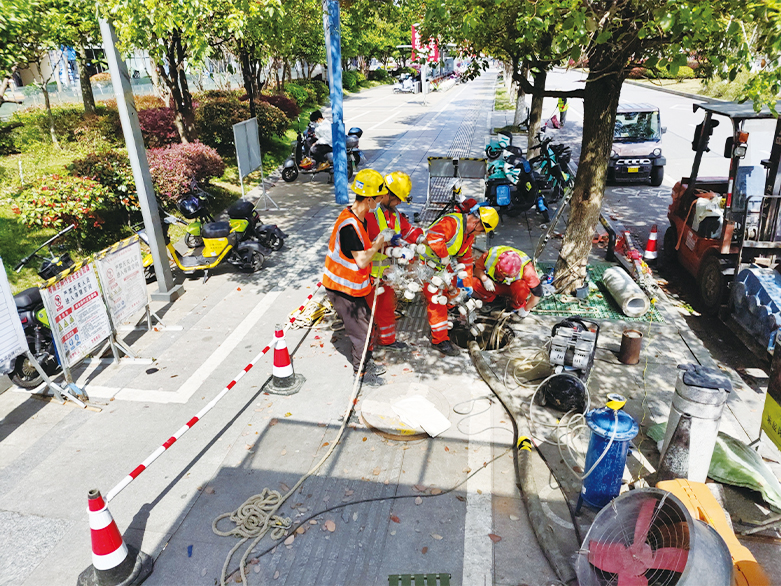  美兰UV-CIPP紫外光固化修复